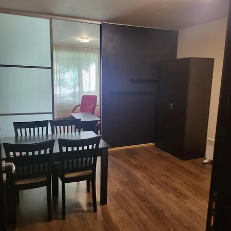 Royal Towers Lift Area Appartement *