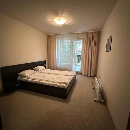 Royal Towers Lift Area Appartement